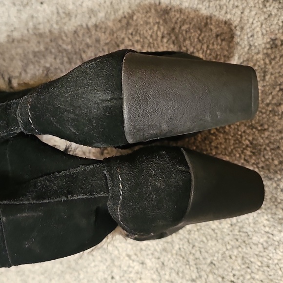 Aldo Black Suede/gray Faux Fur Wedge Boots - Picture 10 of 11